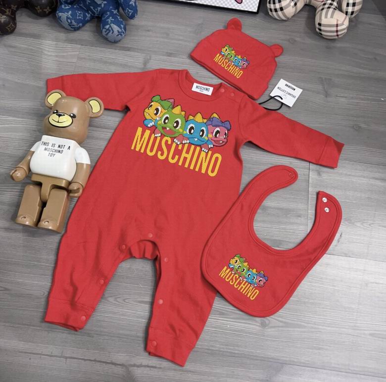 Moschino sz59 66 73 80 85 90 146